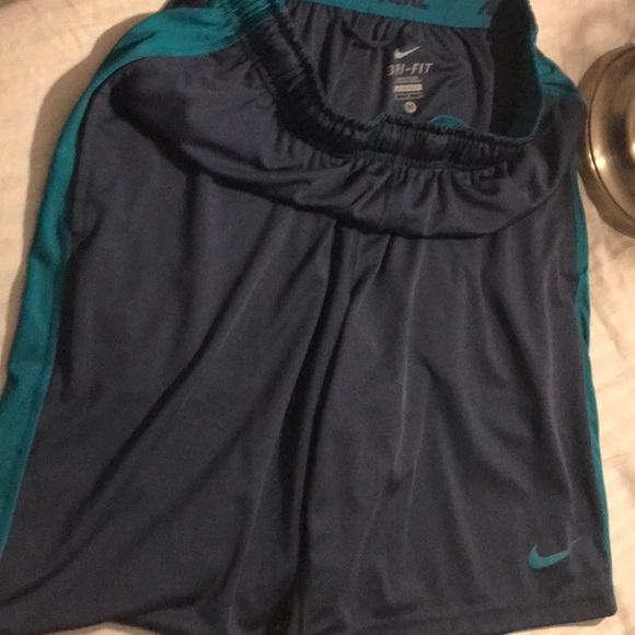 Shorts - Picture 2 of 2